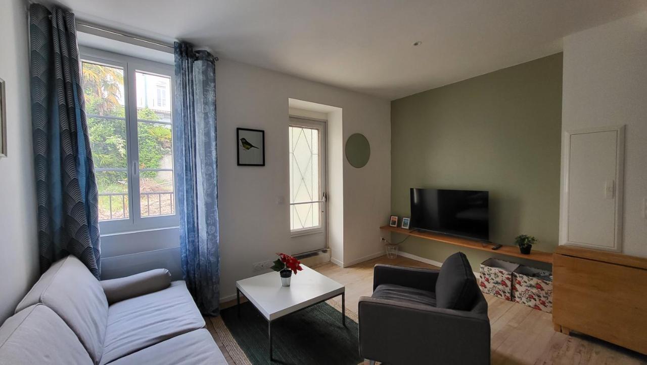 2 Pièces Avec Terrasse Proche Centre - Parking Gratuit à Proximité Appartement