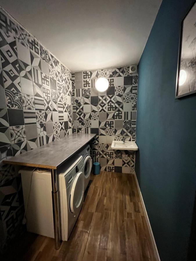Appartement 2 Pièces Avec Terrasse Proche Centre - Parking Gratuit à Proximité Lourdes